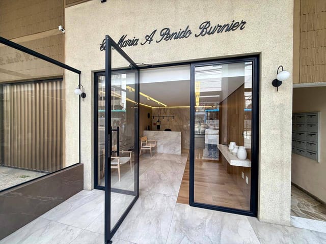 Apartamento 3 quartos e 3 banheiros, à venda, no bairro Centro em Juiz de Fora
