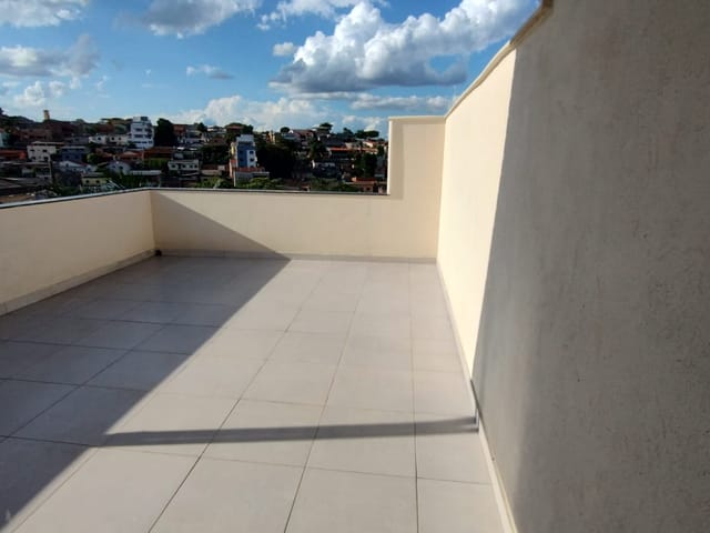 Apartamento 7 quartos e 4 banheiros, à venda, no bairro Guarani em Belo Horizonte