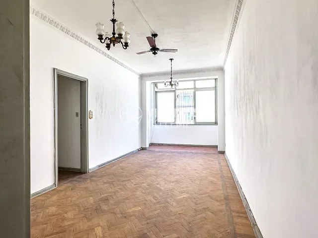 Apartamento com 124m² 3 quartos e 3 banheiros, à venda, no bairro Leme em Rio de Janeiro