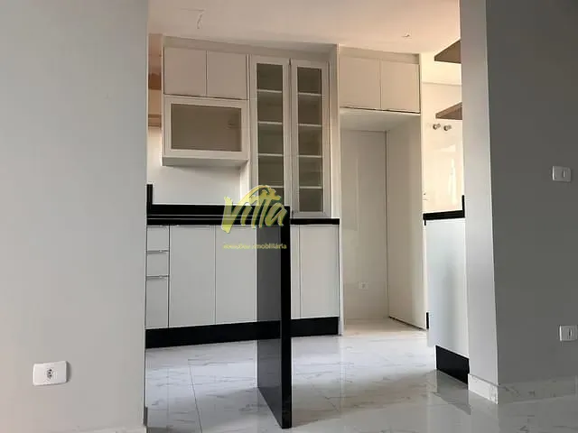 Apartamento 3 quartos e 2 banheiros, à venda, no bairro Iguaçu em Araucária