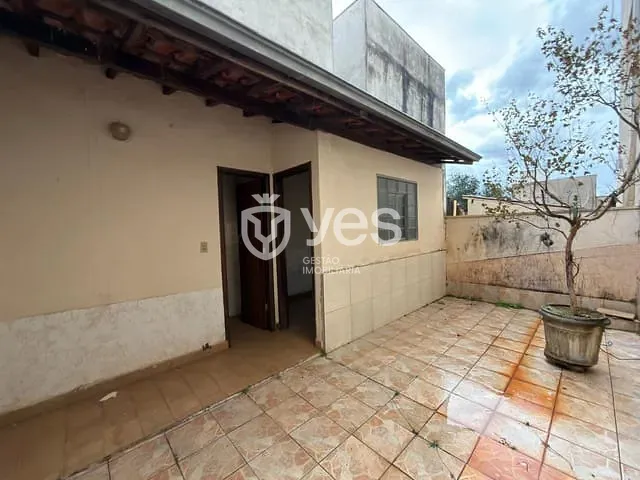 Apartamento 3 quartos e 2 banheiros, à venda, no bairro Centro em Araxá