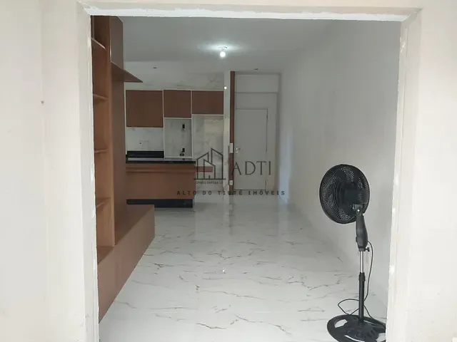 Apartamento 3 quartos e 2 banheiros, à venda ou para alugar, no bairro Jardim São Pedro em Mogi das Cruzes