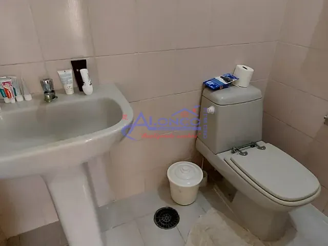 Apartamento 2 quartos e 1 banheiro, à venda, no bairro Parque Santo Antônio em Jacareí