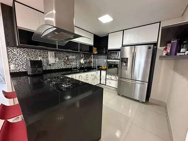 Apartamento com 234m² 3 quartos e 5 banheiros, para alugar, no bairro Santo Antônio em São Caetano do Sul