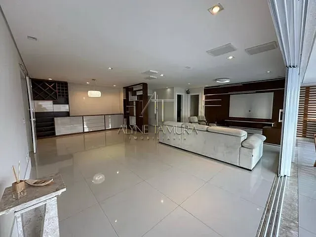 Apartamento com 234m² 3 quartos e 5 banheiros, para alugar, no bairro Santo Antônio em São Caetano do Sul
