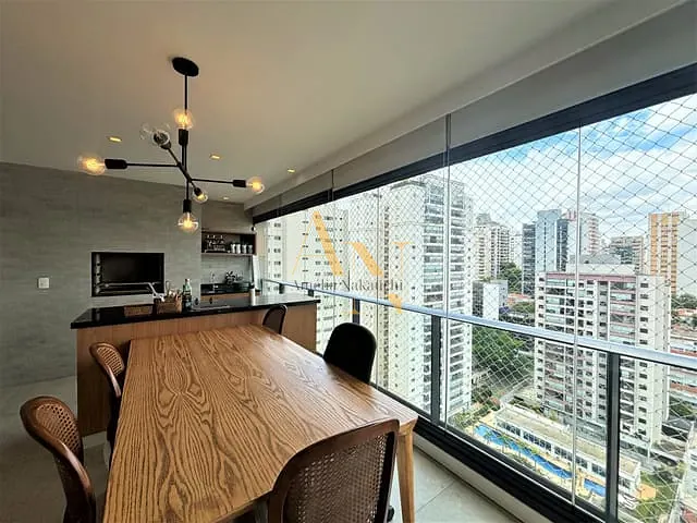 Apartamento 3 quartos e 3 banheiros, à venda, no bairro Cerqueira César em São Paulo
