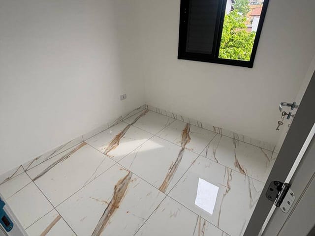 Apartamento 2 quartos e 2 banheiros, à venda, no bairro Parque Erasmo Assunção em Santo André