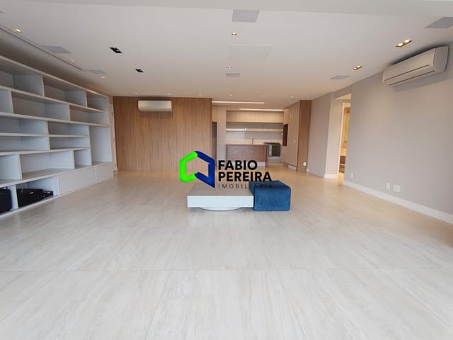 Apartamento com 192m² 3 quartos e 5 banheiros, à venda, no bairro Barra da Tijuca em Rio de Janeiro
