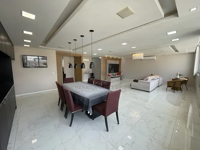 Apartamento com 182m² 4 quartos e 4 banheiros, à venda, no bairro Copacabana em Rio de Janeiro