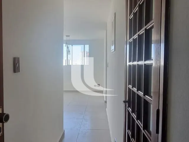 Apartamento 2 quartos e 1 banheiro, para alugar, no bairro Brás em São Paulo
