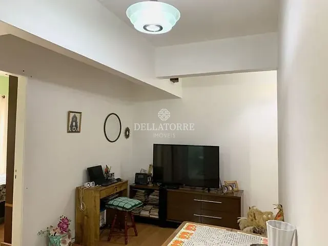 Apartamento 2 quartos e 1 banheiro, à venda, no bairro Alto em Teresópolis
