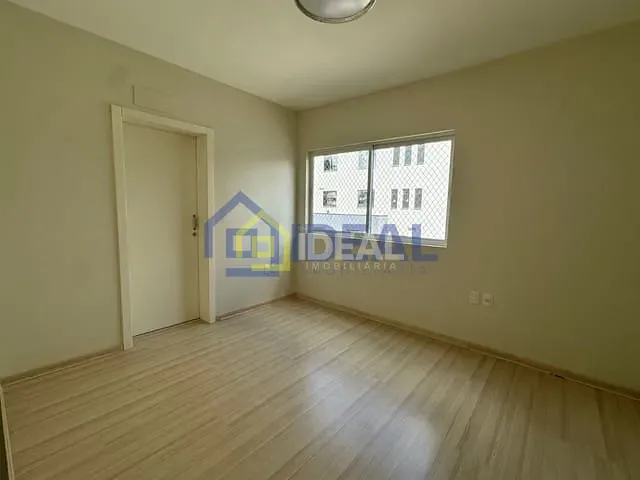 Apartamento 2 quartos e 1 banheiro, à venda, no bairro Centro em Concórdia