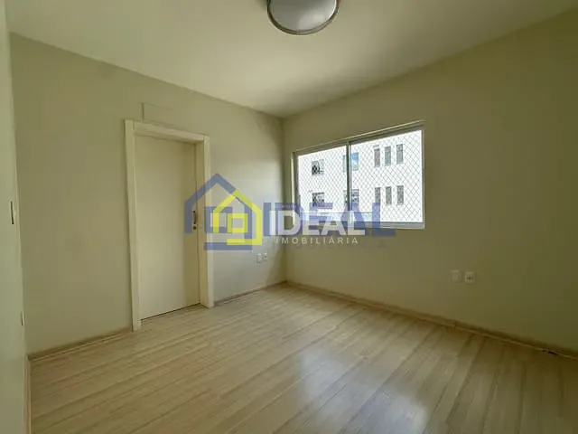 Apartamento 2 quartos e 1 banheiro, à venda, no bairro Centro em Concórdia