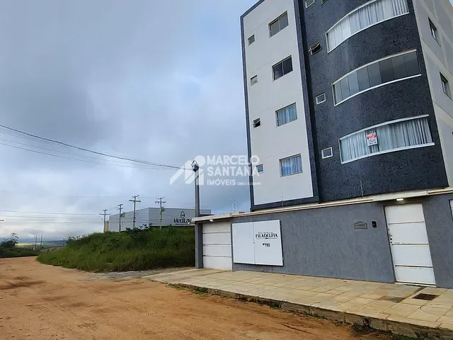 Apartamento 3 quartos e 2 banheiros, à venda, no bairro Candeias em Vitória da Conquista