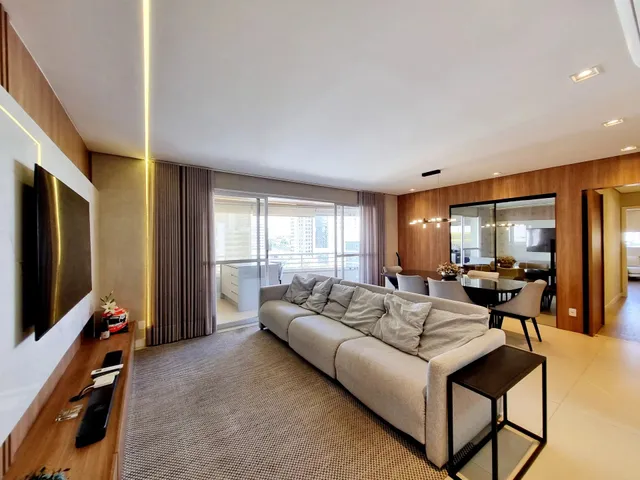 Apartamento com 10m² 4 quartos e 5 banheiros, à venda, no bairro Gleba Palhano em Londrina