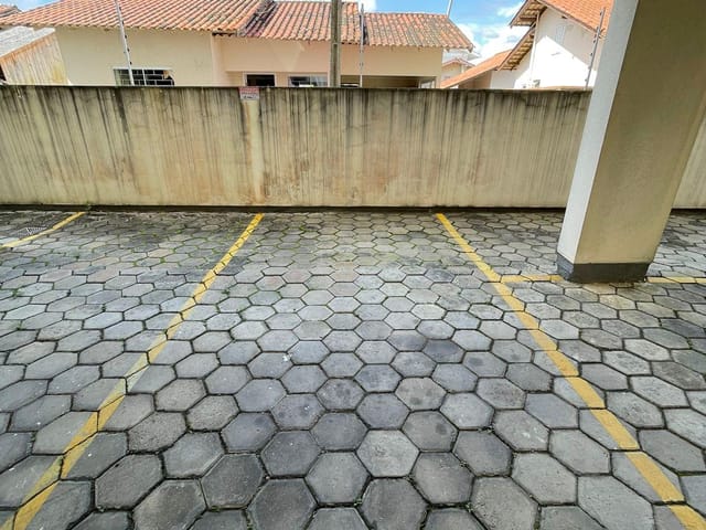 Foto do Apartamento - Apartamento semi mobiliado para locação com 02 dormitórios e vaga de garagem, á apenas 150 metros de mercado e farmácia, Joaia, Tijucas/SC | Ruviaro Imóveis