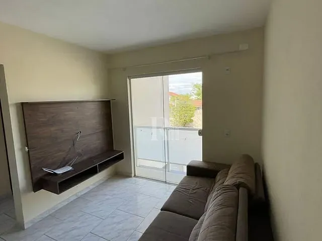 Apartamento 2 quartos e 1 banheiro, para alugar, no bairro Joáia em Tijucas