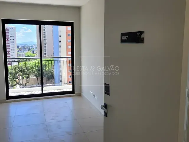 Apartamento com 36m² 1 quarto e 1 banheiro, à venda, no bairro Portão em Curitiba