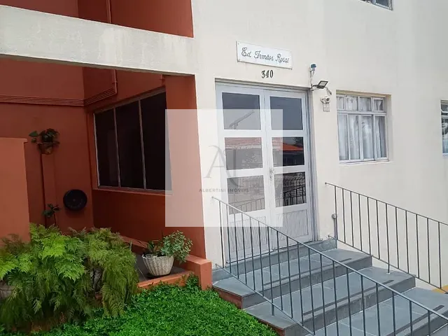 Apartamento com 55m² 2 quartos e 1 banheiro, para alugar, no bairro Jaguaré em São Paulo