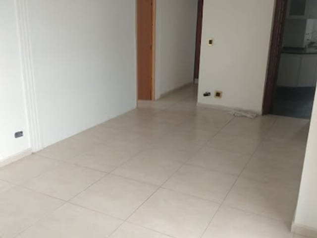 Apartamento 3 quartos e 1 banheiro, à venda, no bairro Jardim Barbosa em Guarulhos