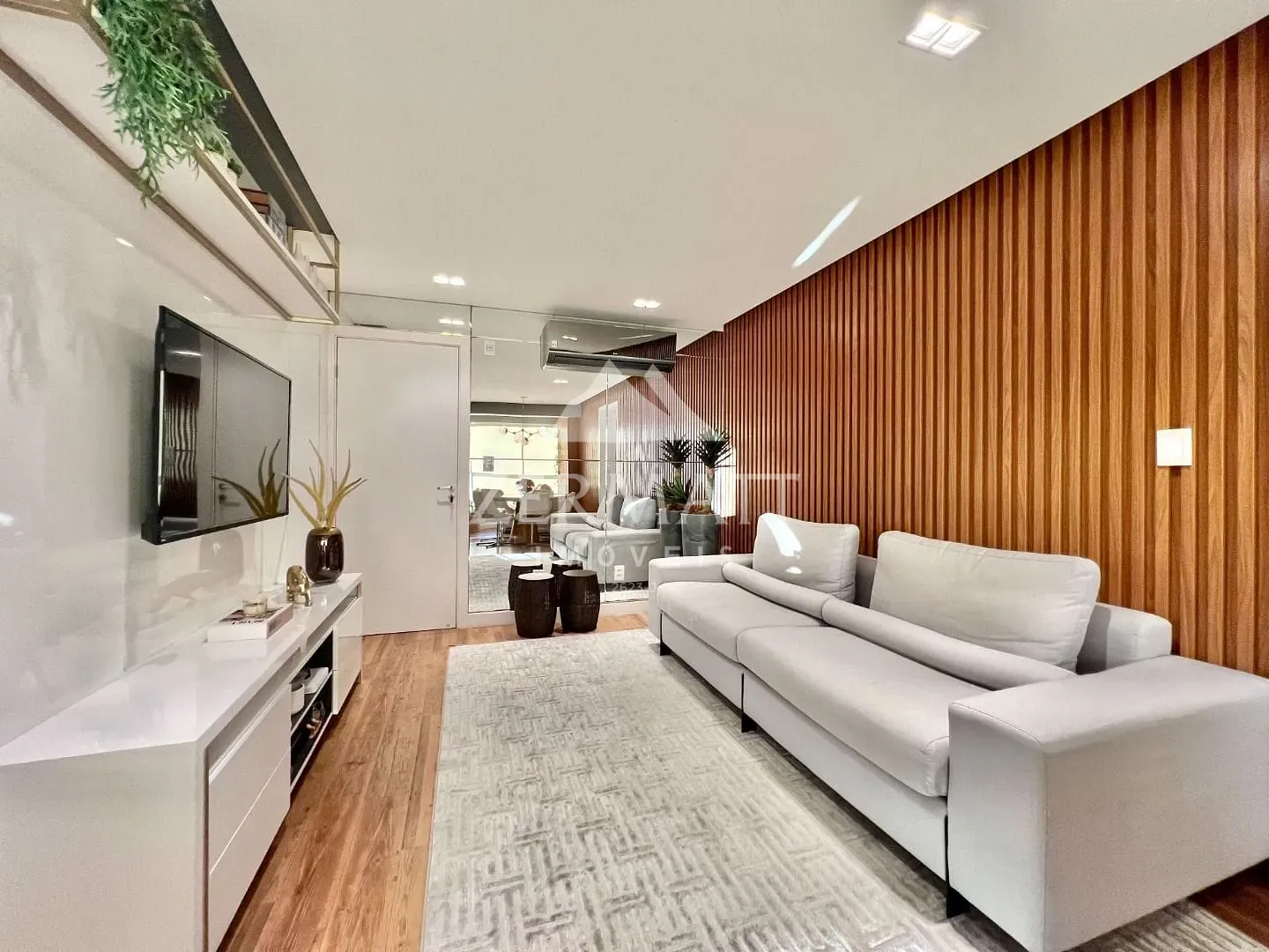 Impecável apartamento entregue totalmente mobiliado! — foto 2