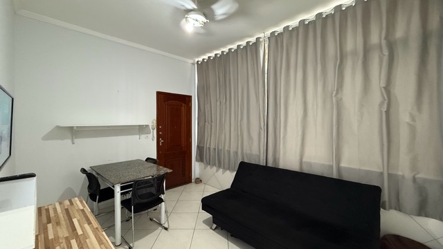 Apartamento 2 quartos e 2 banheiros, à venda, no bairro Centro em Cabo Frio