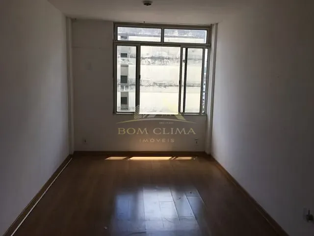 Apartamento 1 quarto e 1 banheiro, à venda, no bairro São Mateus em Juiz de Fora