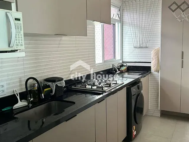 Apartamento 2 quartos e 2 banheiros, à venda, no bairro Itapuã em Vila Velha