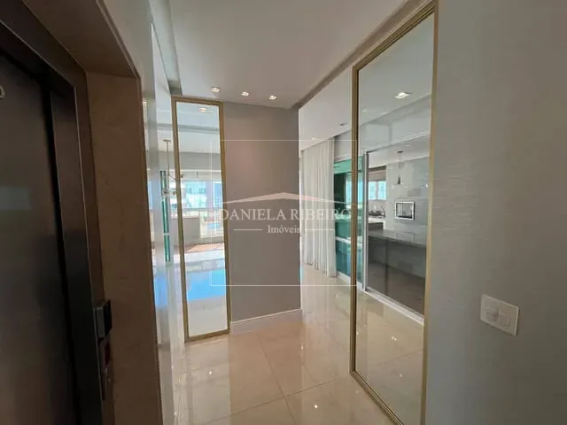 Apartamento 3 quartos e 5 banheiros, à venda, no bairro Gleba Fazenda Palhano em Londrina