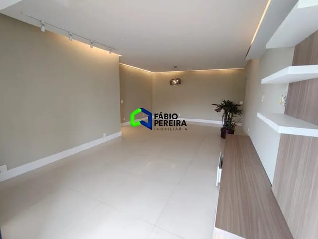 Apartamento com 156m² 4 quartos e 3 banheiros, à venda, no bairro Barra da Tijuca em Rio de Janeiro