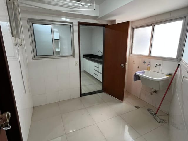 Apartamento com 164m² 4 quartos e 1 banheiro, à venda, no bairro Setor Oeste em Goiânia