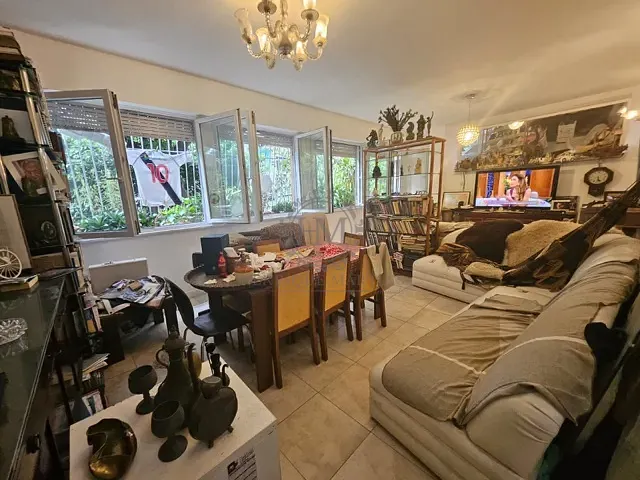 Apartamento com 120m² 4 quartos e 5 banheiros, à venda, no bairro Leblon em Rio de Janeiro