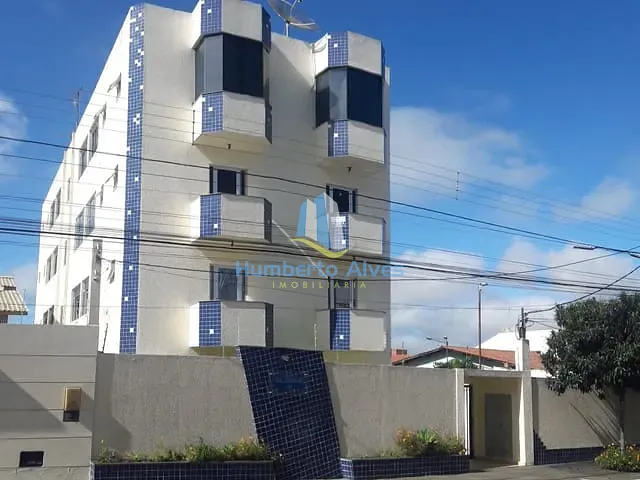 Apartamento 4 quartos e 2 banheiros, à venda, no bairro Candeias em Vitória da Conquista