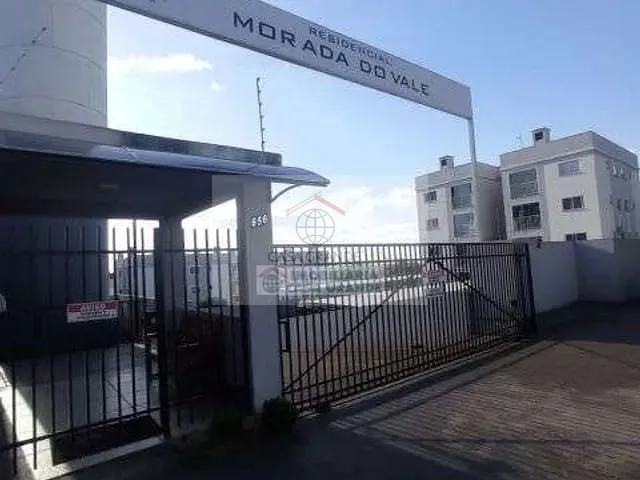 Apartamento 2 quartos e 1 banheiro, para alugar, no bairro Centro em Rolândia