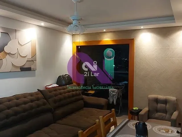 Apartamento 2 quartos e 2 banheiros, à venda, no bairro km 18 em Osasco