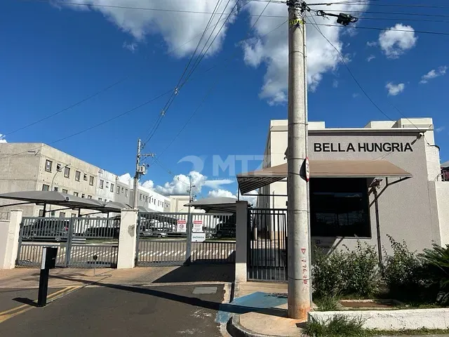 Apartamento 2 quartos e 1 banheiro, à venda, no bairro Jardim Cristina em Botucatu