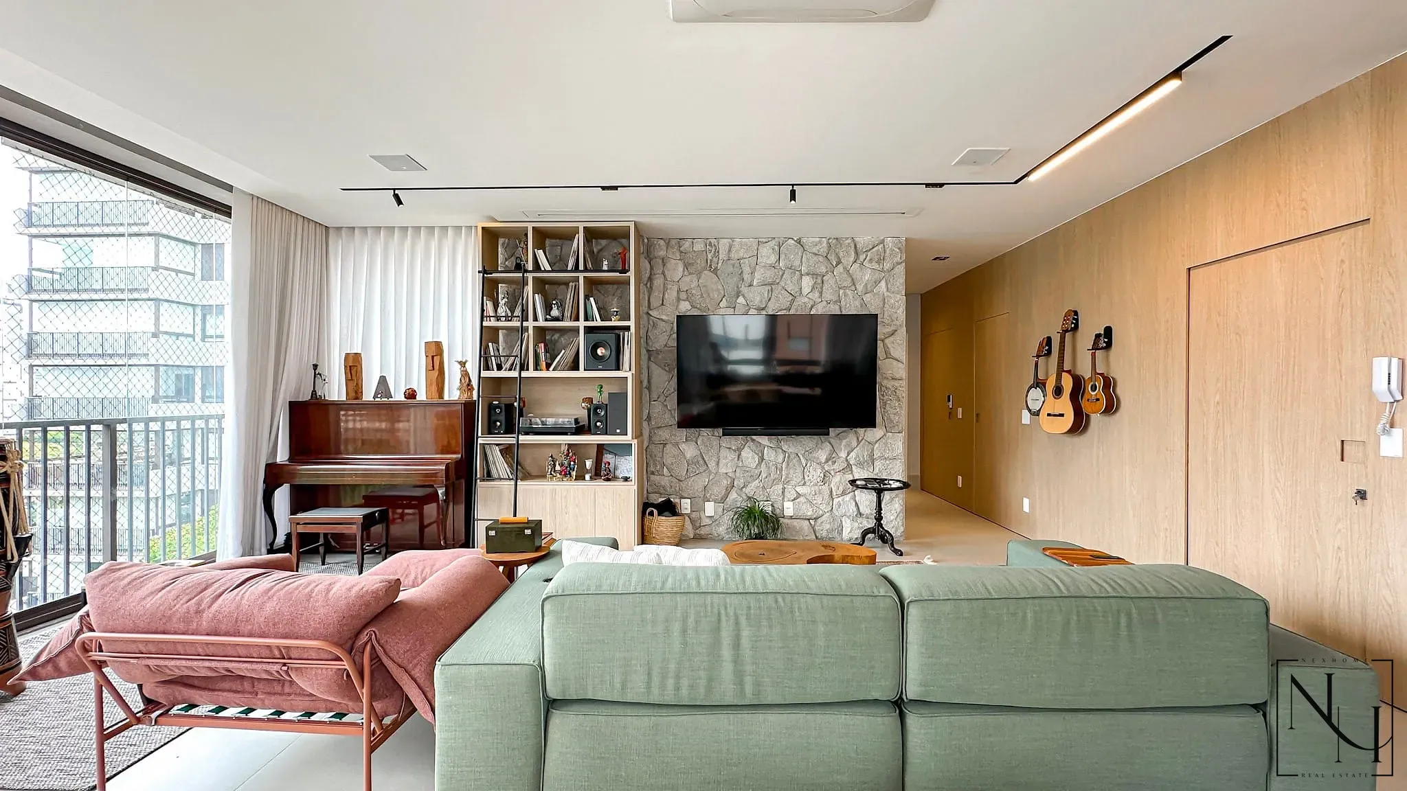 Apartamento, 3 quartos, 157 m² - Foto 1