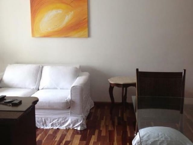 Foto do Apartamento - Lindo Apto com 93 m² no Aquarius | RUSSI IMÓVEIS