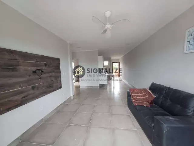 Apartamento 2 quartos e 2 banheiros, à venda ou para alugar, no bairro Guriri em Cabo Frio