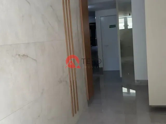 Apartamento 1 quarto e 1 banheiro, à venda ou para alugar, no bairro Zona 01 em Maringá