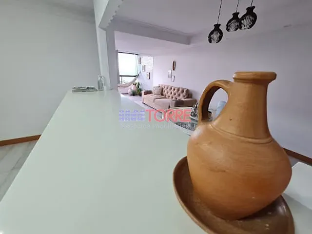 Apartamento 3 quartos e 2 banheiros, à venda, no bairro Nossa Senhora da Vitória em Ilhéus