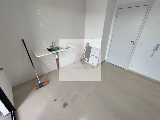 Apartamento com 38m² 2 quartos e 1 banheiro, para alugar, no bairro Lapa de Baixo em São Paulo