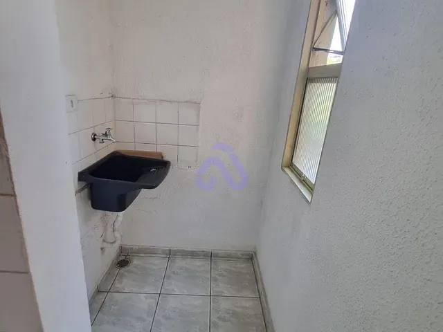 Apartamento 2 quartos e 1 banheiro, à venda, no bairro Conjunto Habitacional Fazenda em São Paulo