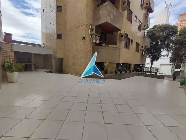 Apartamento com 360m² 3 quartos e 1 banheiro, à venda ou para alugar, no bairro Esplanada em Governador Valadares