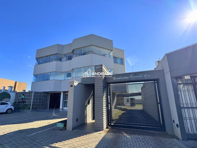 Apartamento com 270m² 3 quartos e 3 banheiros, para alugar, no bairro Centro em Apucarana