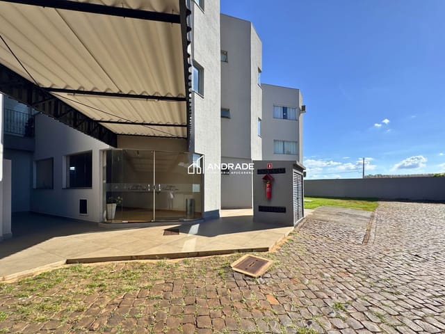 Apartamento com 270m² 3 quartos e 3 banheiros, para alugar, no bairro Centro em Apucarana