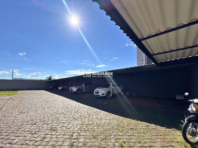 Apartamento com 270m² 3 quartos e 3 banheiros, para alugar, no bairro Centro em Apucarana