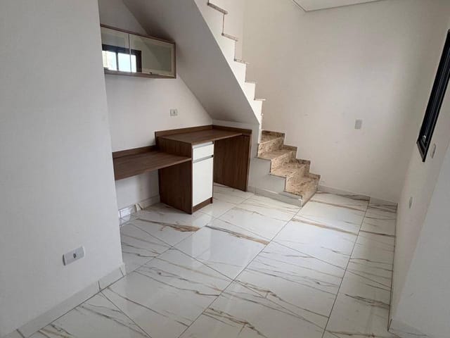 Apartamento 2 quartos e 2 banheiros, à venda, no bairro Parque Erasmo Assunção em Santo André