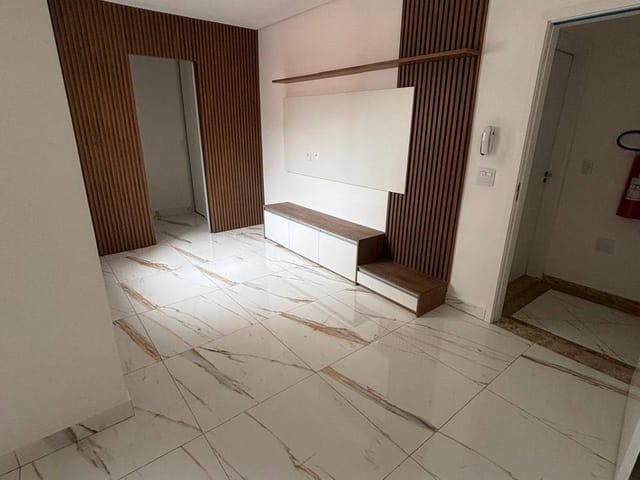 Apartamento 2 quartos e 2 banheiros, à venda, no bairro Parque Erasmo Assunção em Santo André