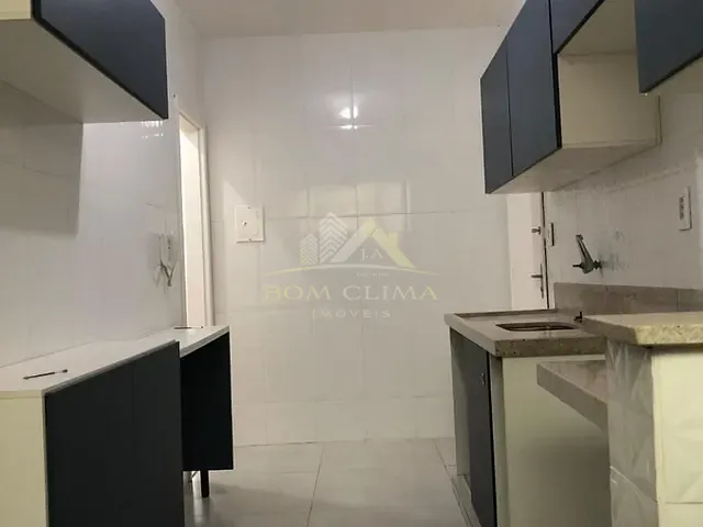 Apartamento 2 quartos e 1 banheiro, à venda, no bairro Cascatinha em Juiz de Fora